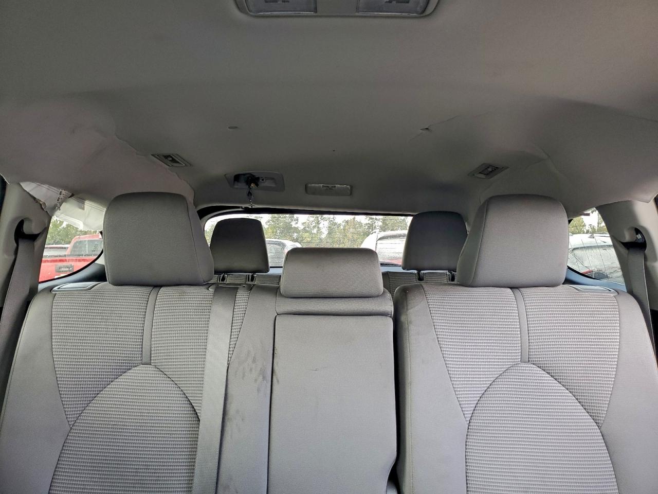 Toyota Highlander Le Image 7