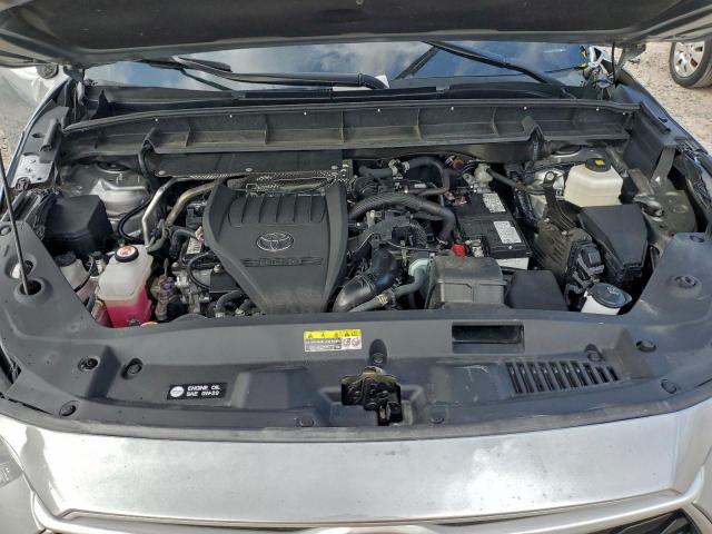 Toyota Highlander Le Image 12