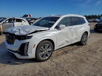  Salvage Cadillac XT6