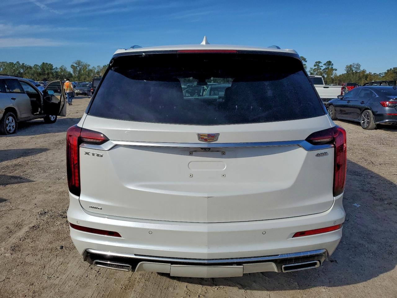 Cadillac XT6 Premium Luxury Image 4