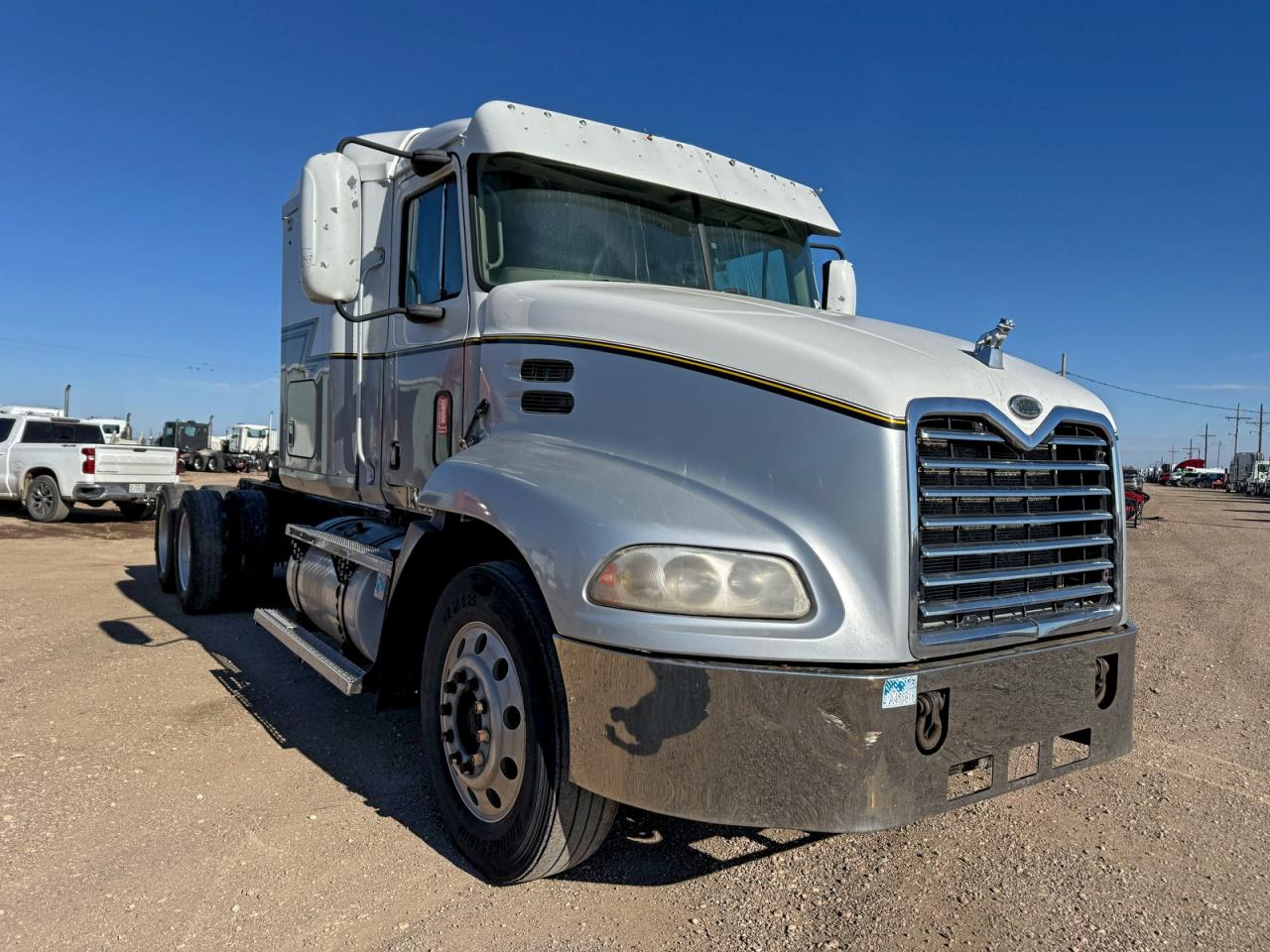 Mack 600 Cx600 Cx600 Image 1