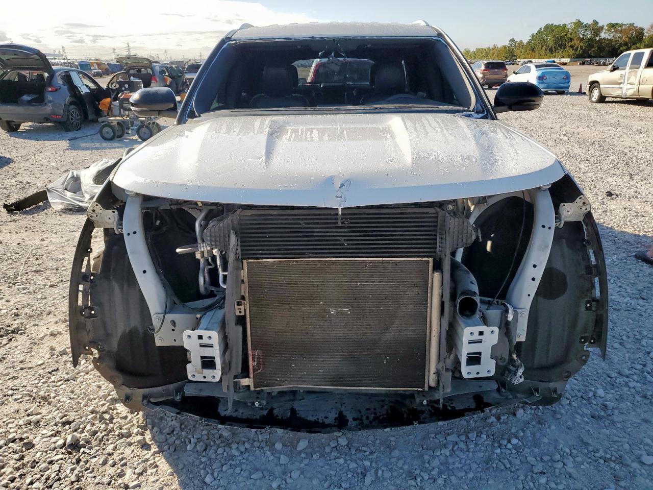 Ford Explorer Limited Image 5