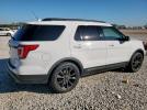 Ford Explorer Xlt Image 2