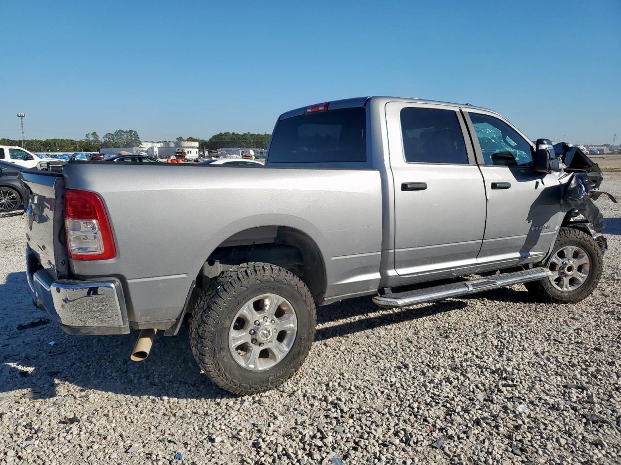 Ram 2500 Big Horn Image 2