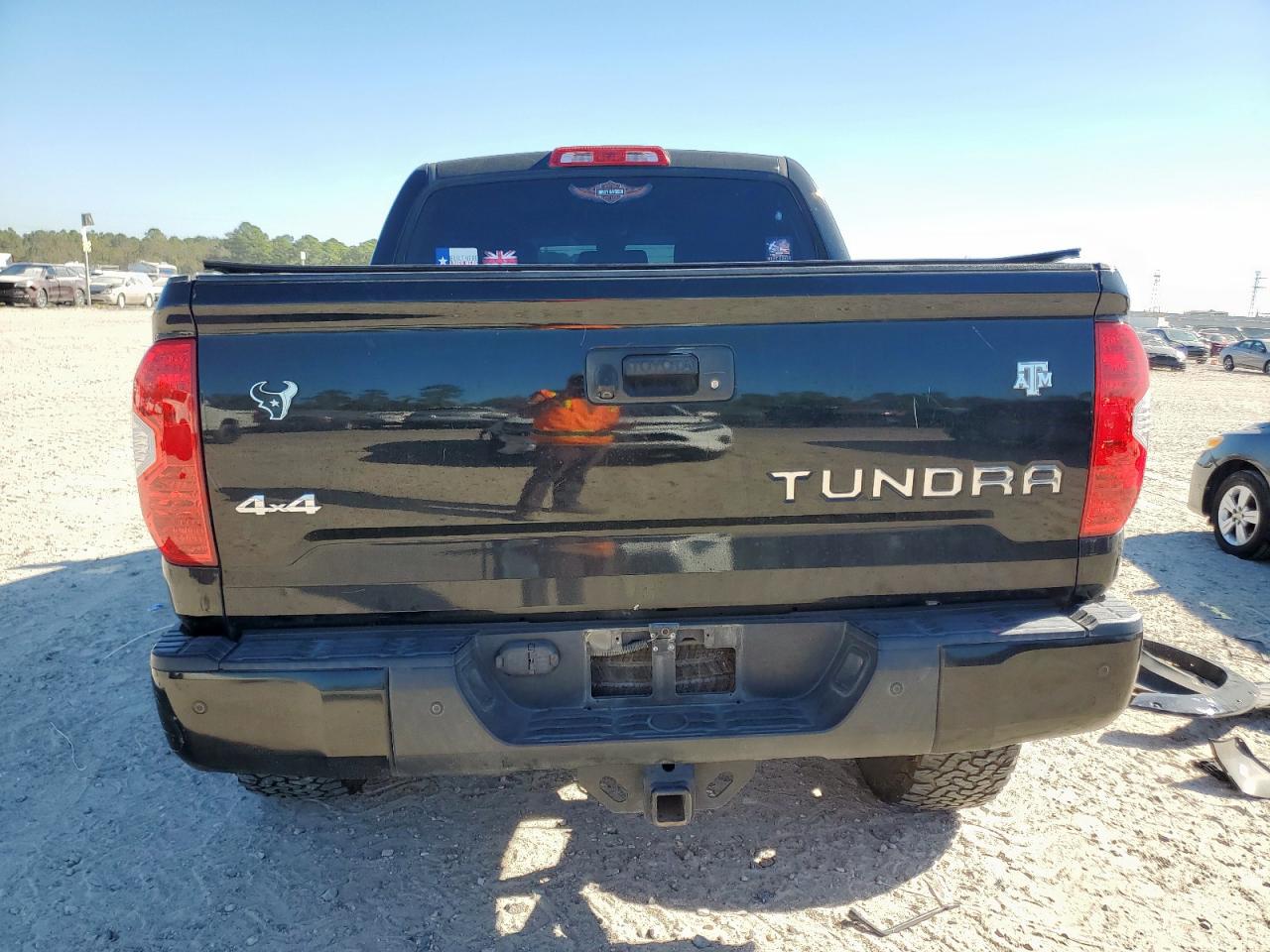 Toyota Tundra Crewmax 1794 Image 7