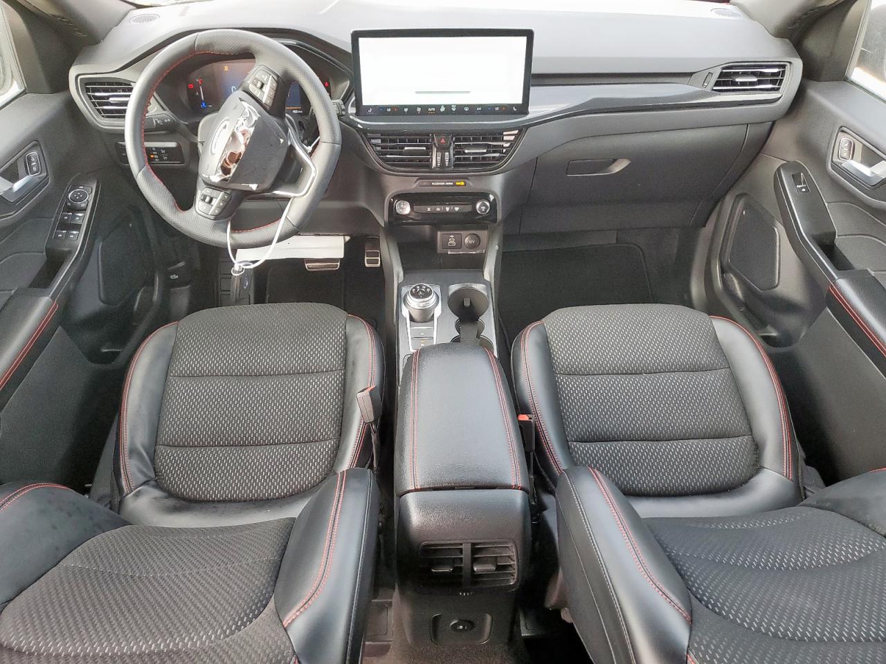 Ford Escape St Line Image 12