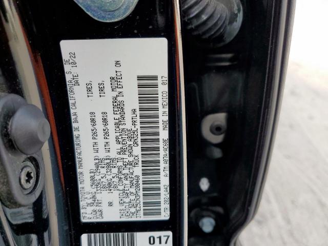 Toyota Tacoma Double Cab Image 8