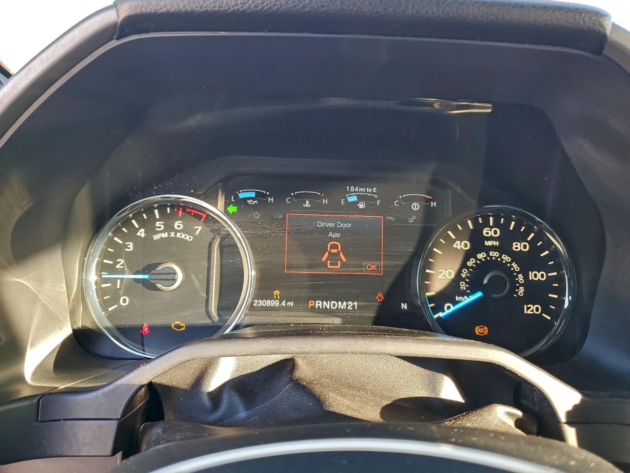 Ford F-150 Supercrew Image 5