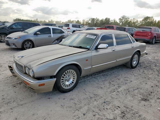  Salvage Jaguar XJ