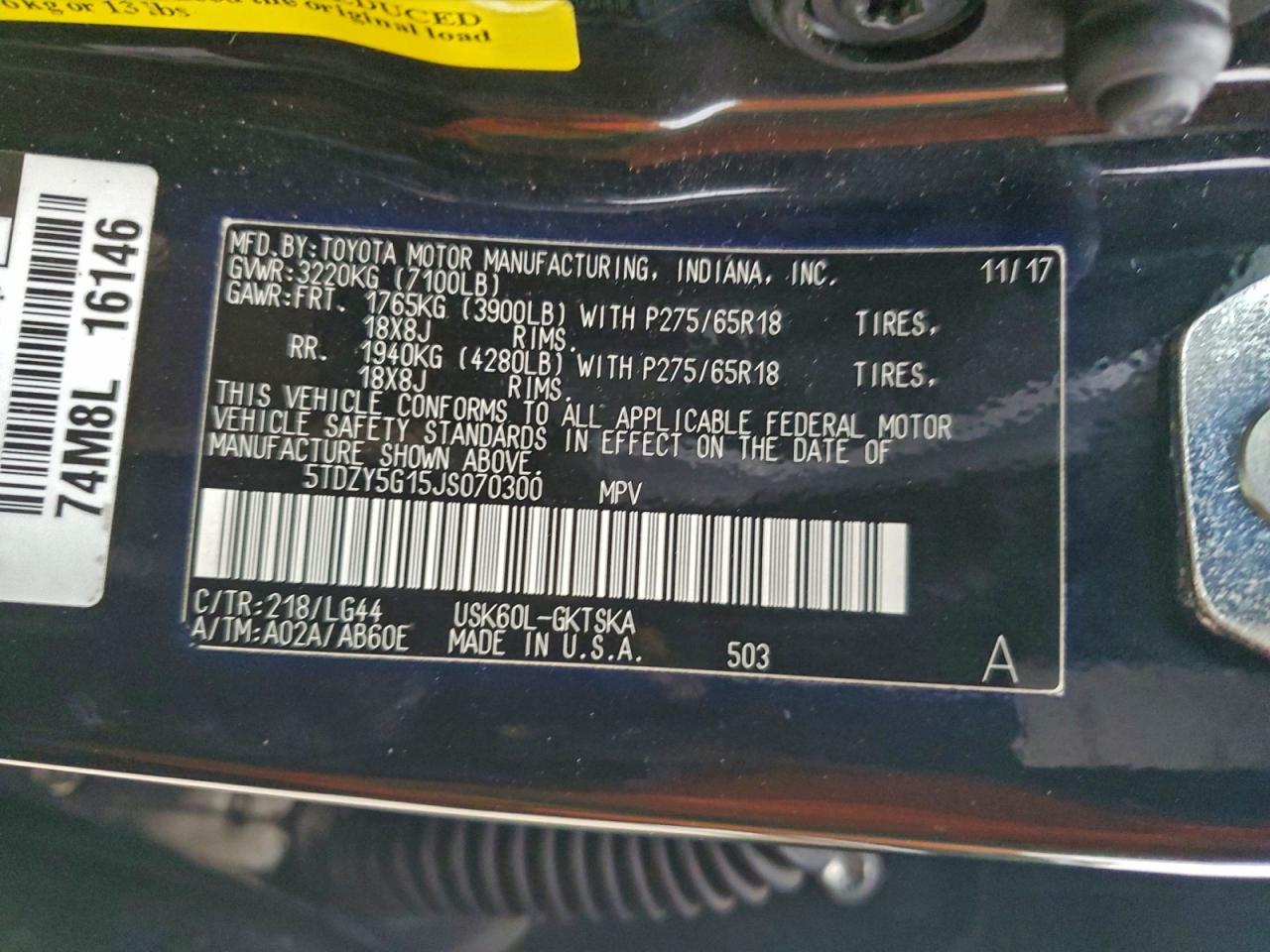 Toyota Sequoia Sr5 Image 12