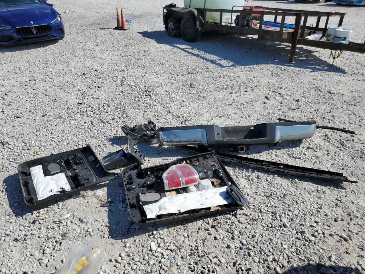 Ford F-150 Supercrew Image 10