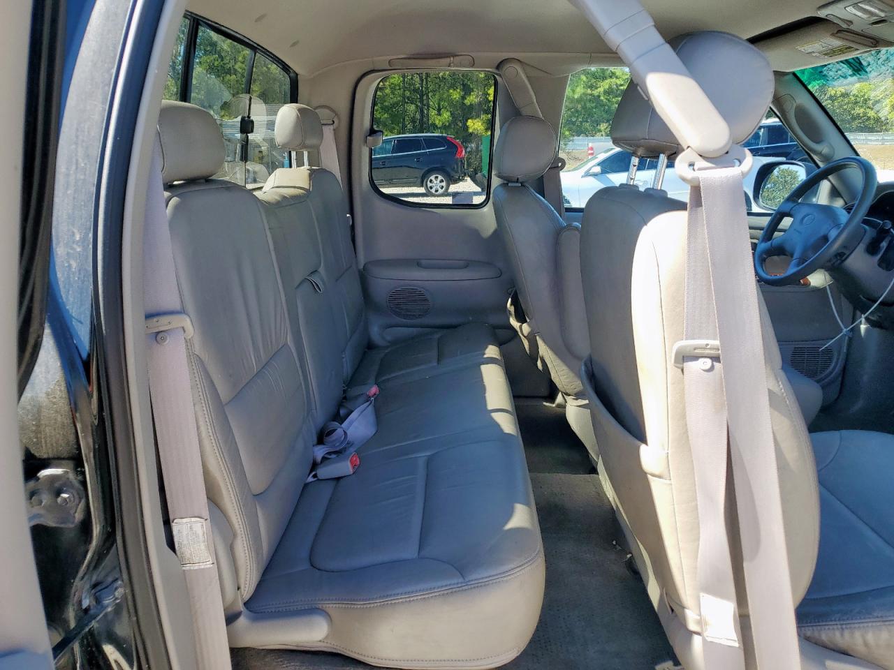 Toyota Tundra Access Cab Limited Image 6