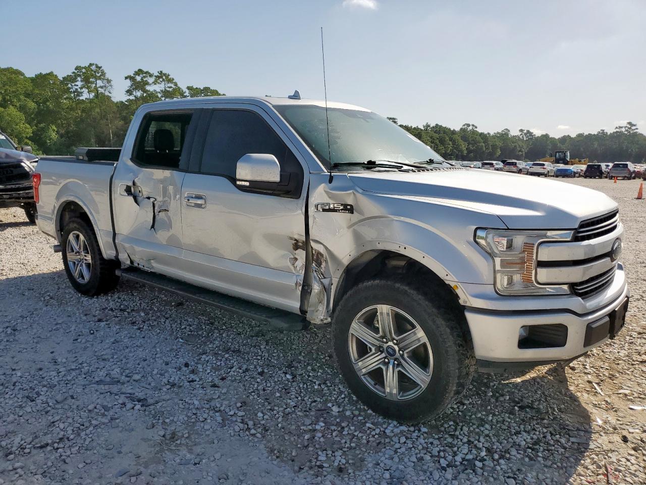 Ford F-150 Supercrew Image 7