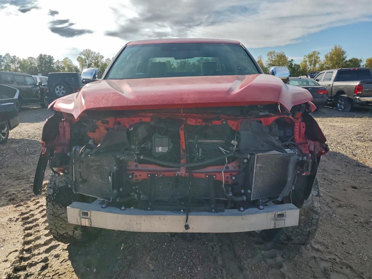 Toyota Tundra Crewmax Platinum Image 5