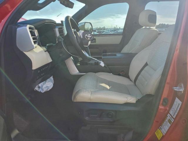 Toyota Tundra Crewmax Platinum Image 6