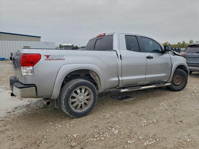 Toyota Tundra Double Cab Sr5 Image 3
