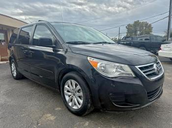  Salvage Volkswagen Routan