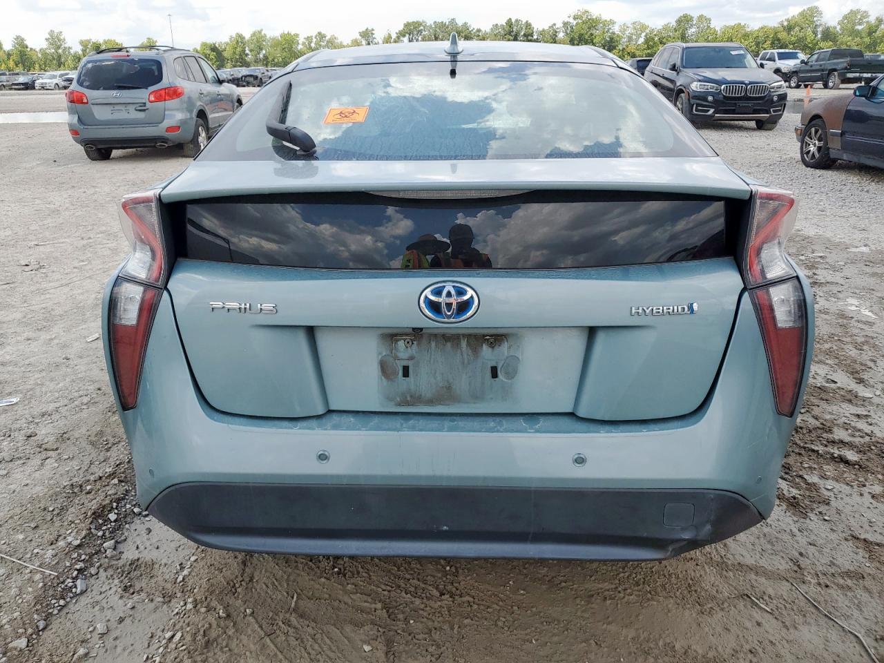 Toyota Prius Image 12