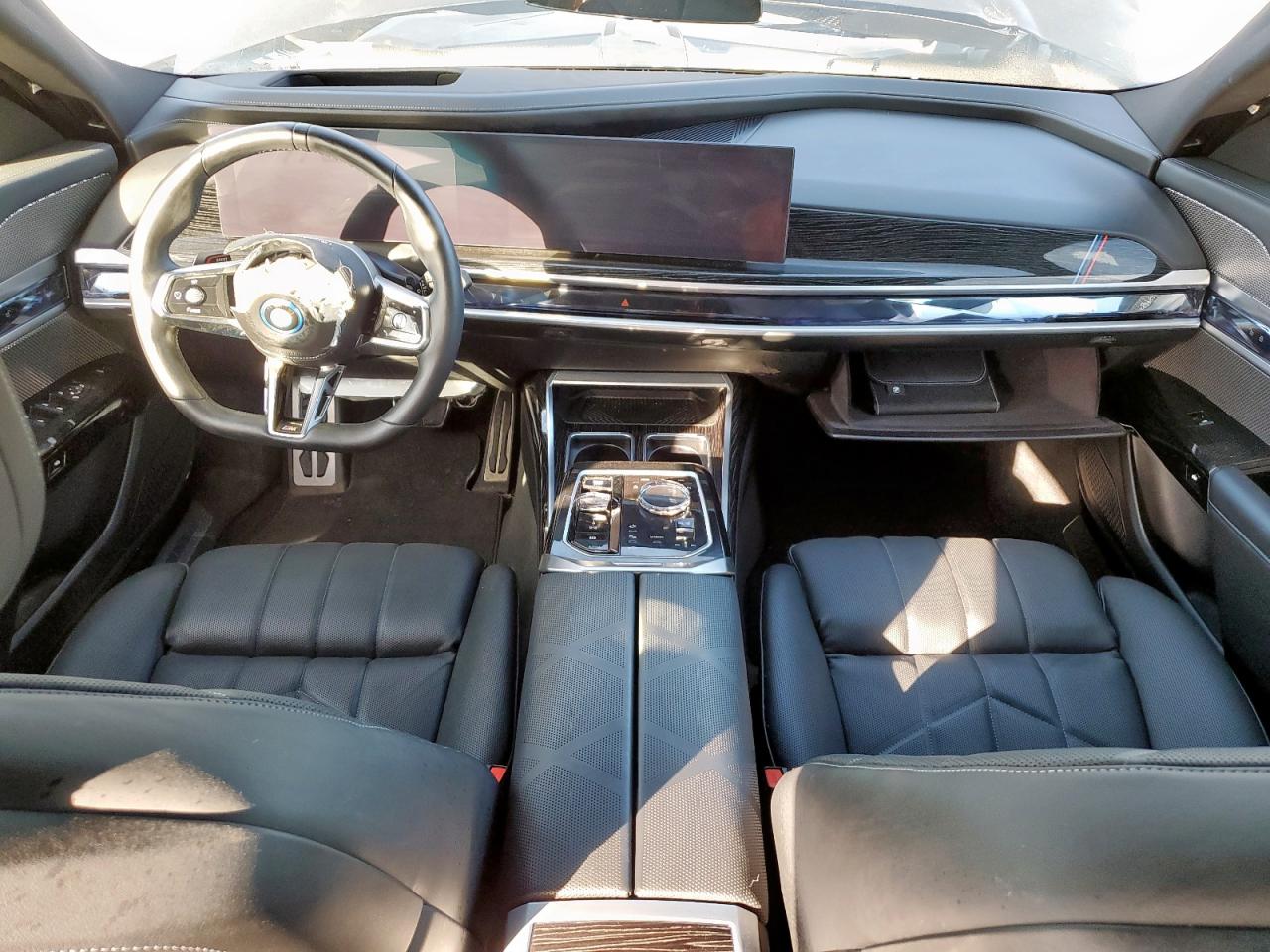 BMW I7 Xdrive6 Xdrive60 Image 3