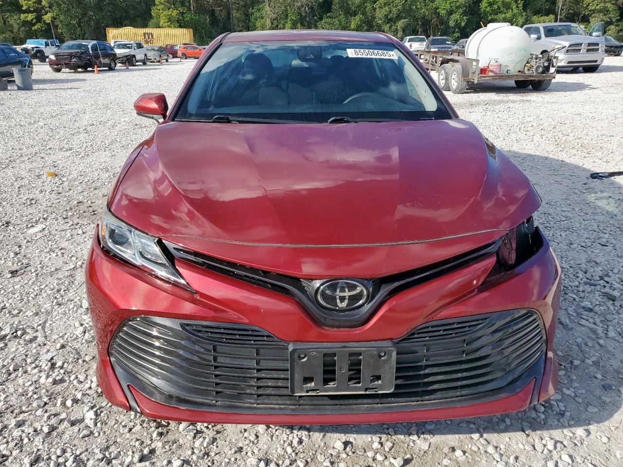 Toyota Camry L Image 7