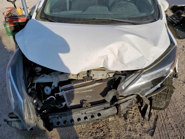 Nissan Versa S Image 10