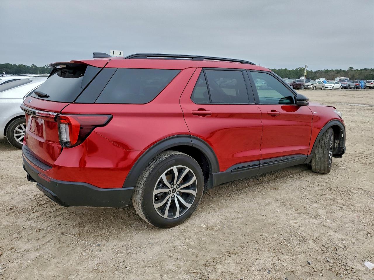 Ford Explorer St-line Image 2