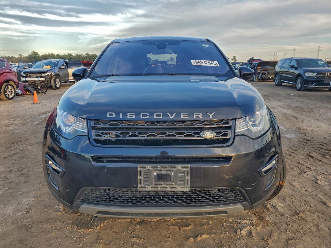 Land Rover Discovery Se Image 3