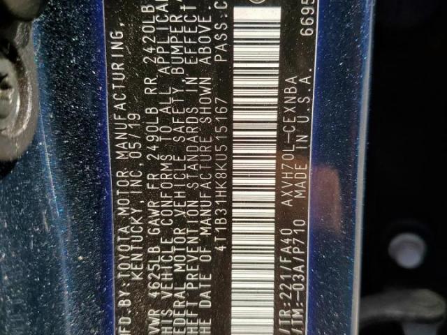 Toyota Camry Le Image 7