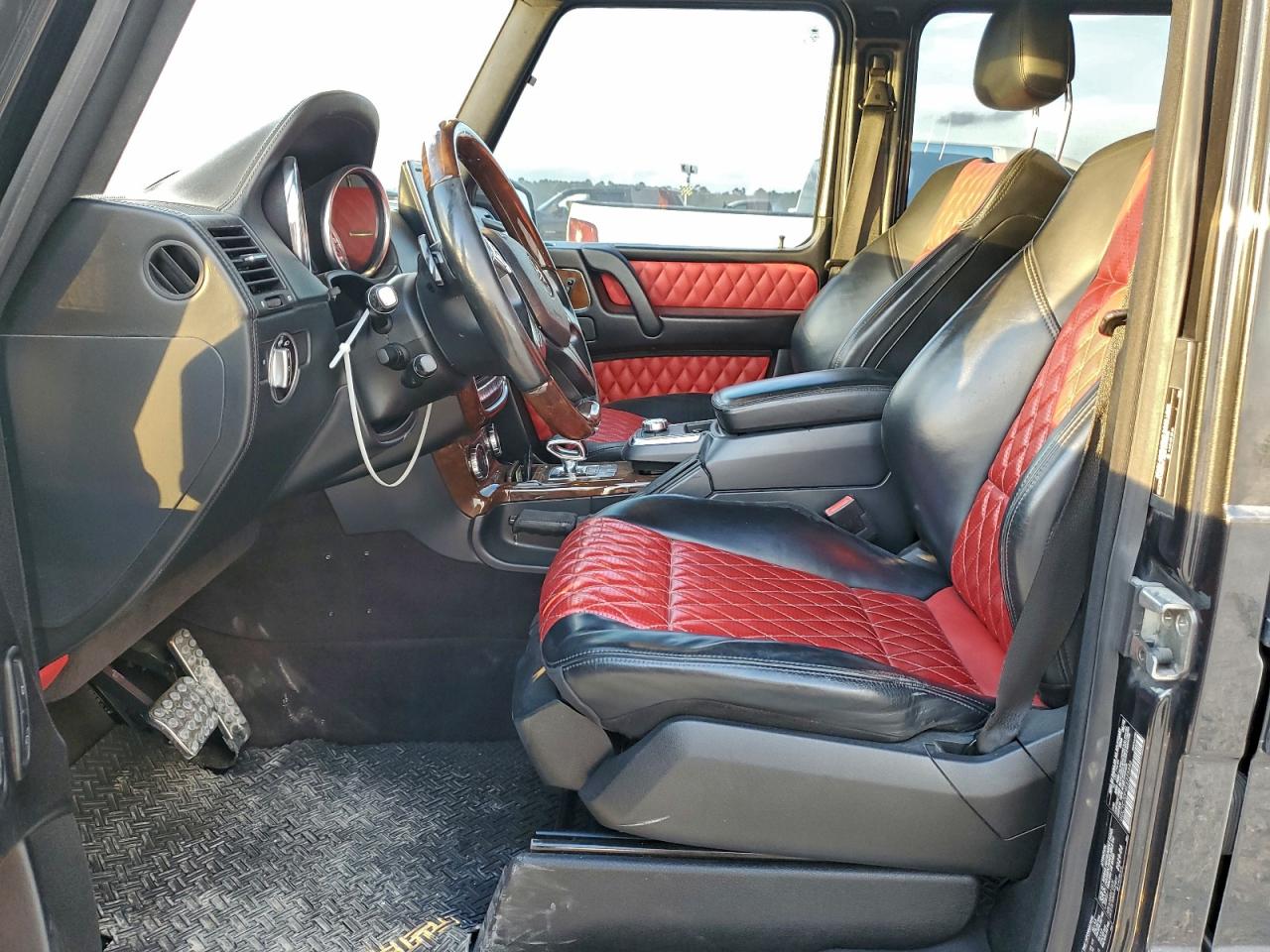 Mercedes-Benz G-Class 63 Amg Image 6