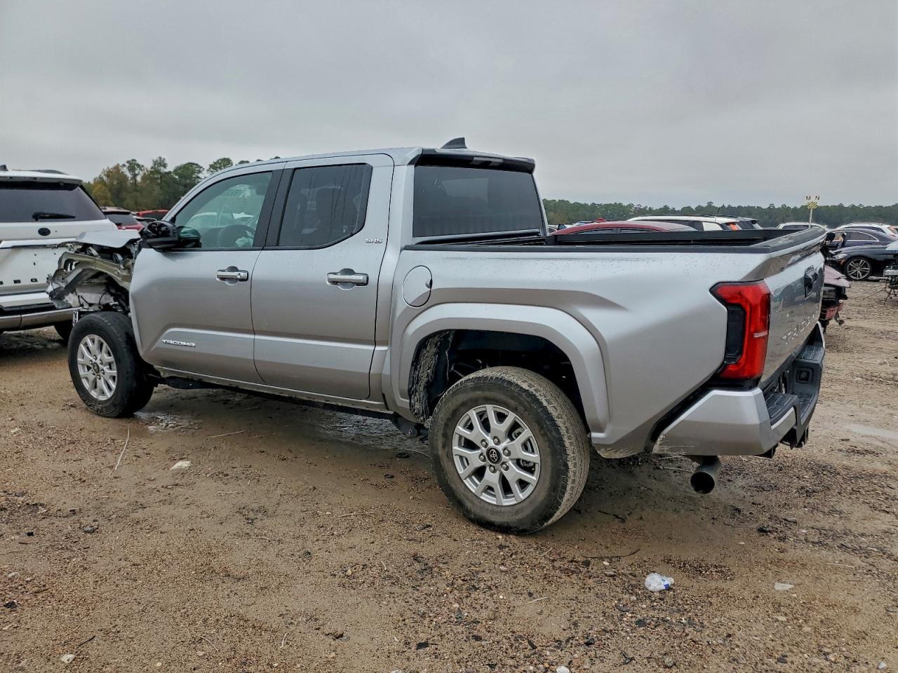 Toyota Tacoma Double Cab Image 9