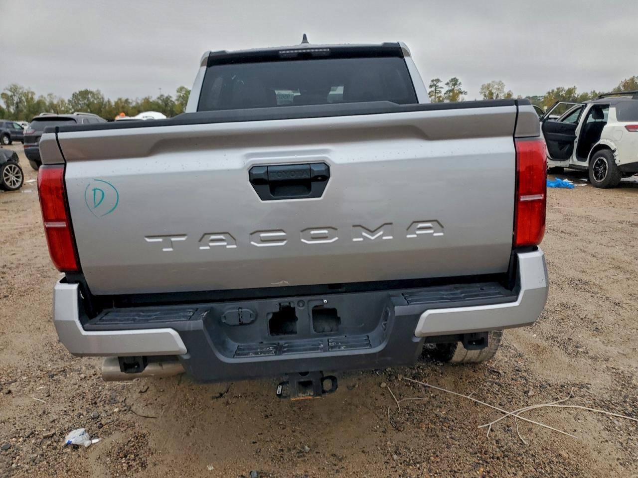 Toyota Tacoma Double Cab Image 5