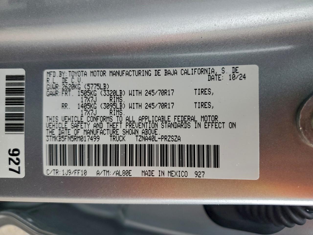 Toyota Tacoma Double Cab Image 12