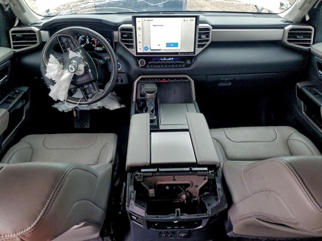 Toyota Sequoia Sr5 Image 5