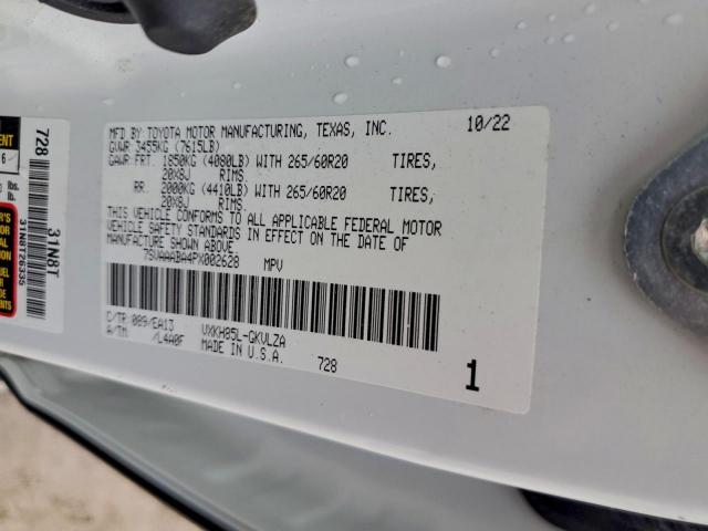 Toyota Sequoia Sr5 Image 4