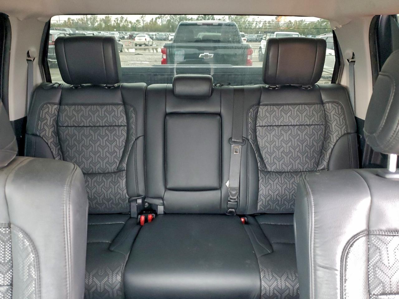 Toyota Tundra Crewmax Sr Image 8