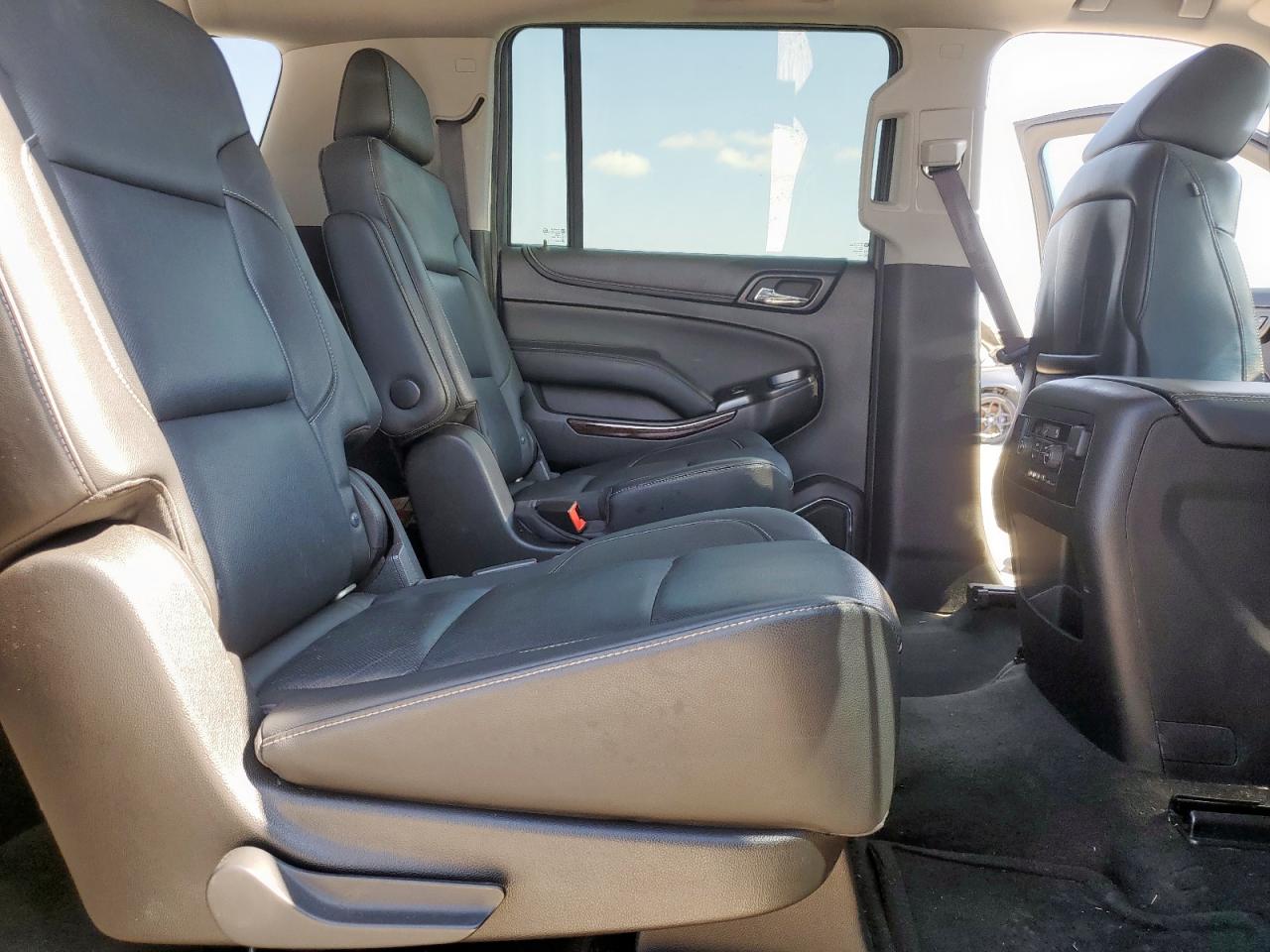 GMC Yukon C1500 Slt Image 7