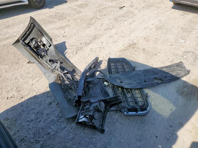 GMC Yukon C1500 Slt Image 12