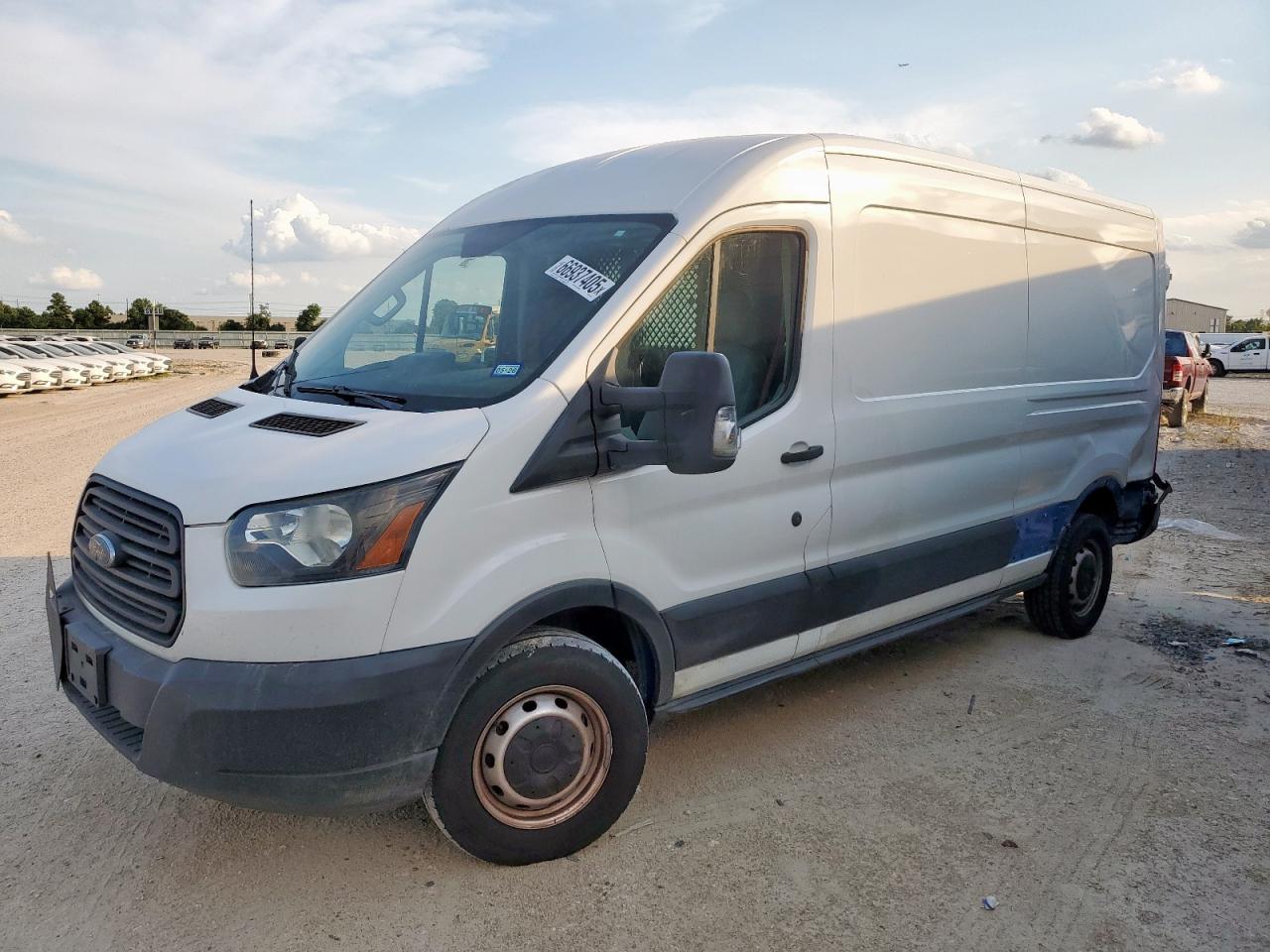 Ford Transit T-250 Image 1