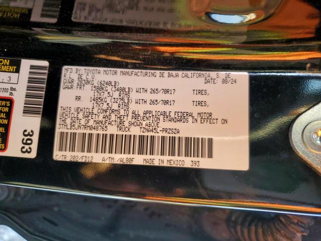 Toyota Tacoma Double Cab Image 10