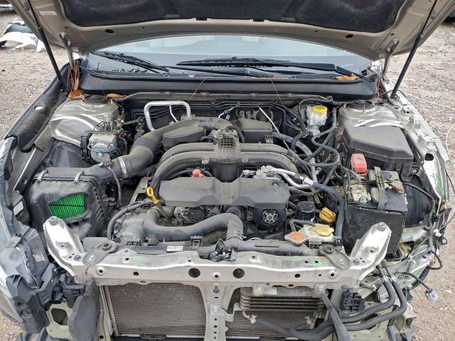 Subaru Outback 2.5i Image 7