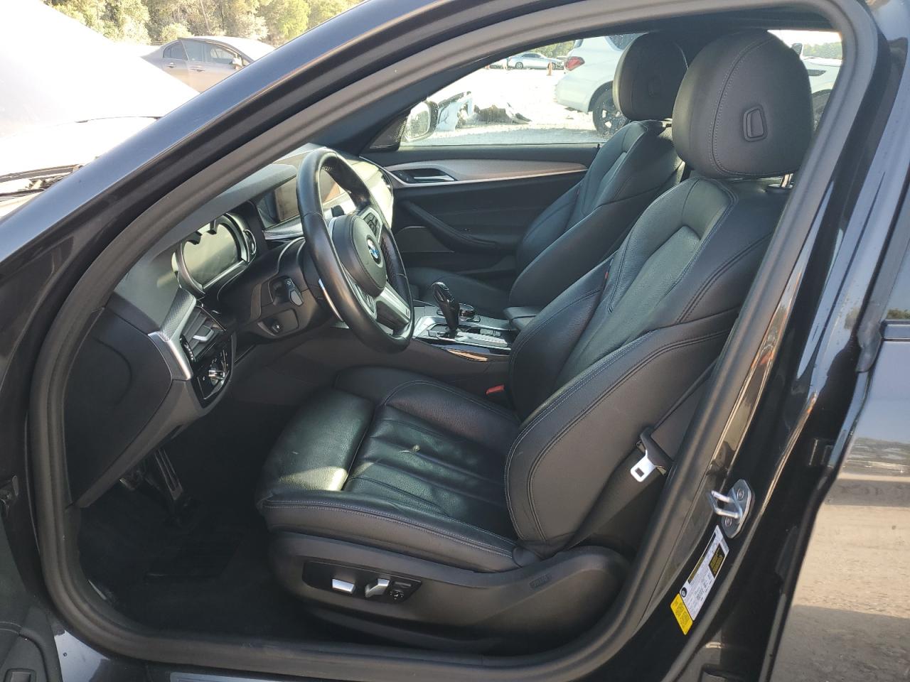 BMW 5 Series I Image 8