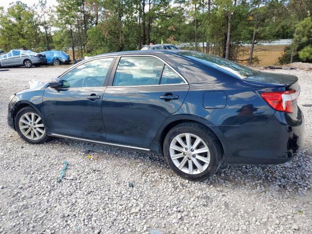 Toyota Camry Hybrid Image 8