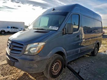  Salvage Mercedes-Benz Sprinter