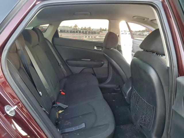 Kia Optima Lx Image 12