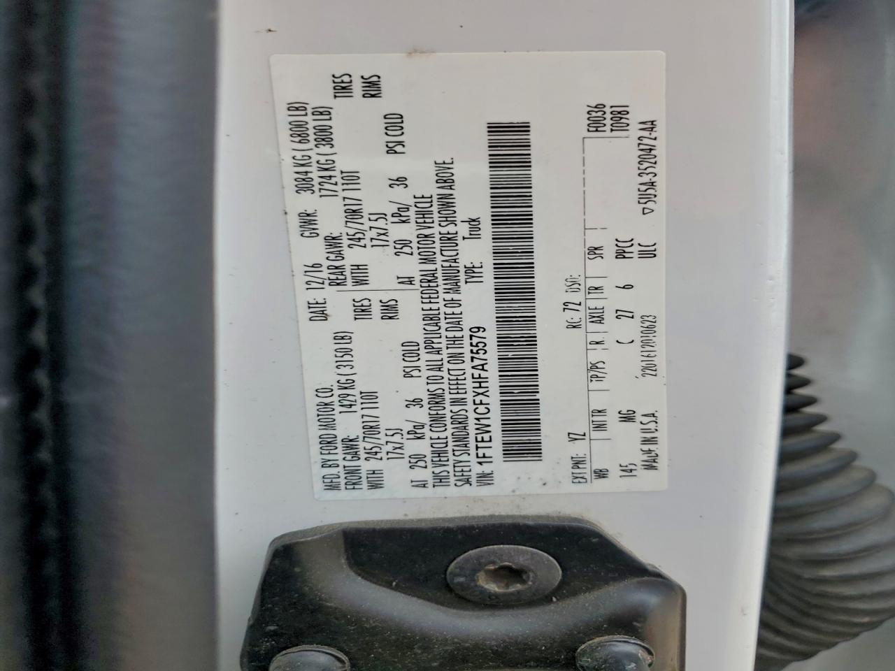 Ford F-150 Supercrew Image 13