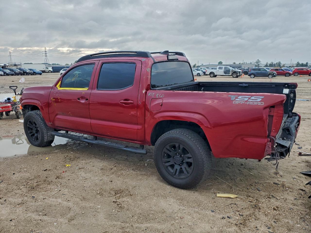 Toyota Tacoma Double Cab Image 4