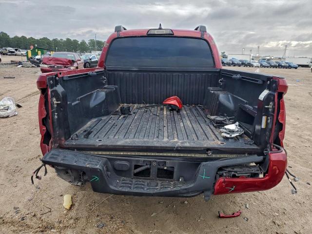 Toyota Tacoma Double Cab Image 9