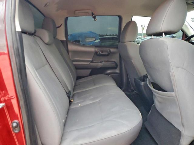 Toyota Tacoma Double Cab Image 12