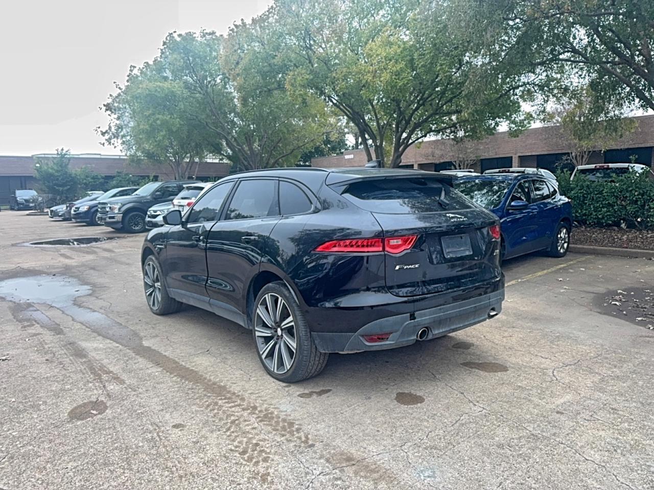 Jaguar F-PACE Premium Image 5