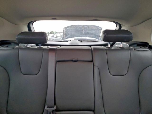 Buick Encore Sport Touring Image 8